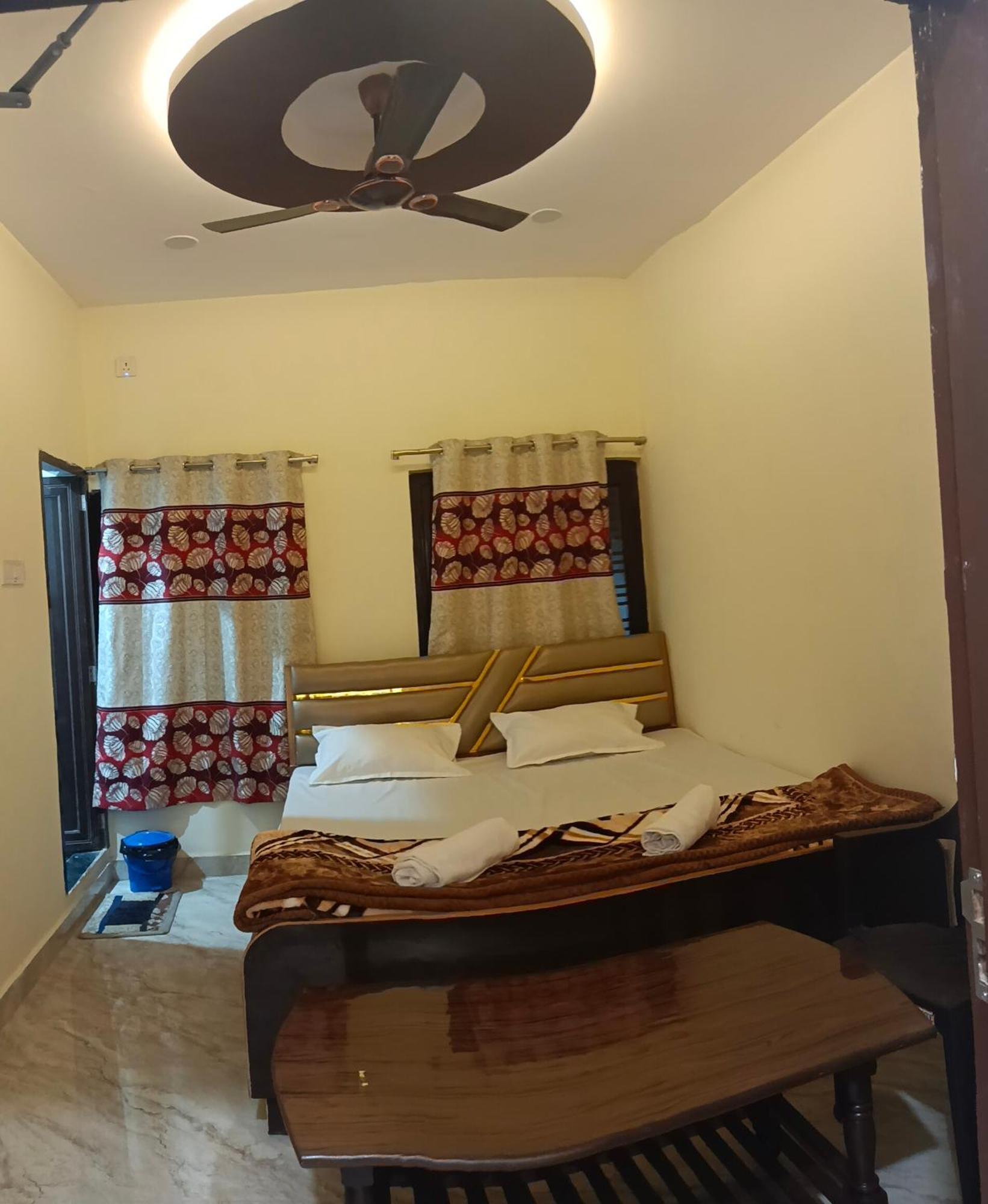 S Homestay