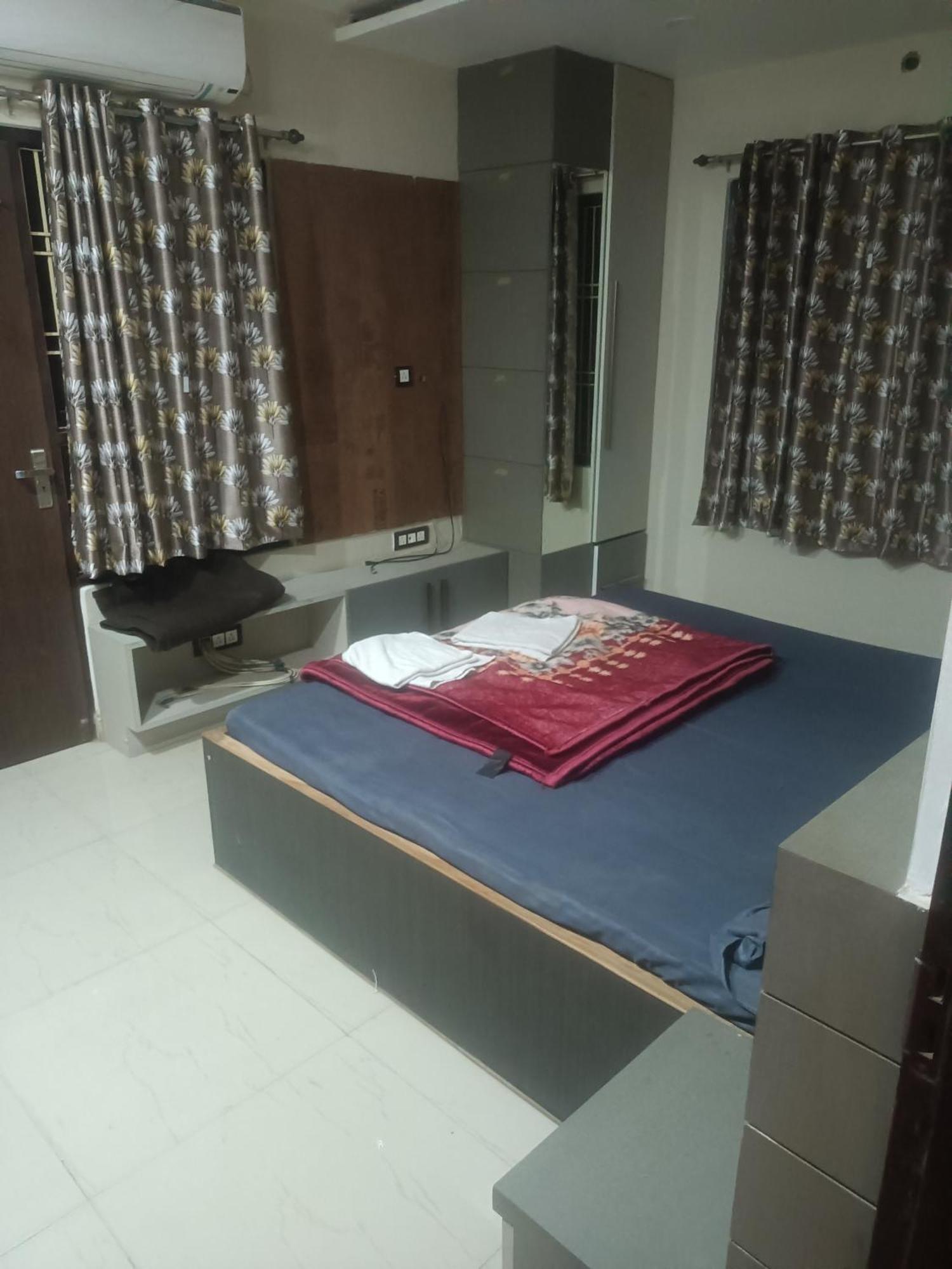 Homestay S